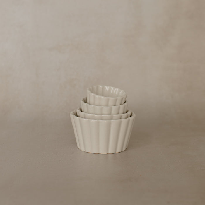 Wintercream Fluted Bowl Set